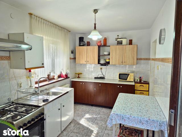 Casă vânzări
