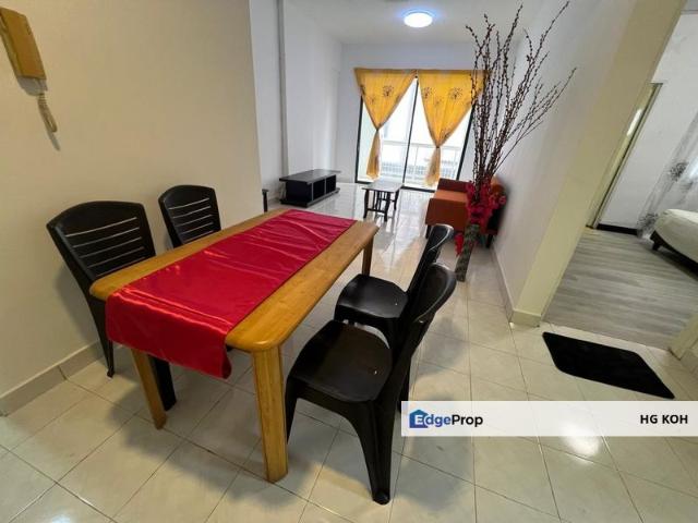 Condominium for sale in Malaka