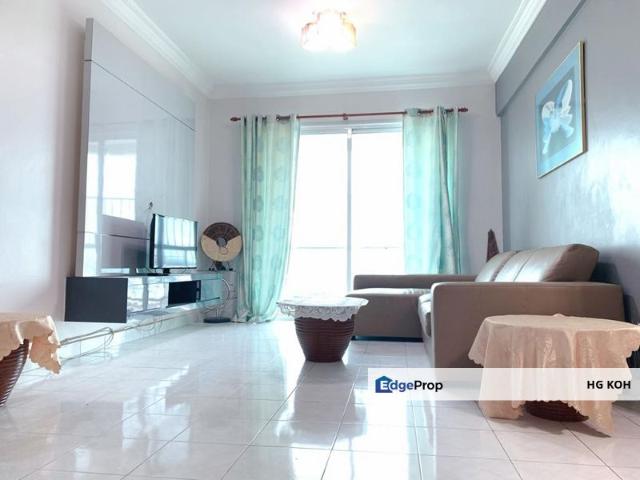Condominium for rent in Malaka