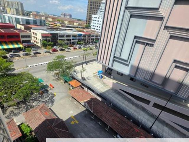 Condominium for sale in Malaka