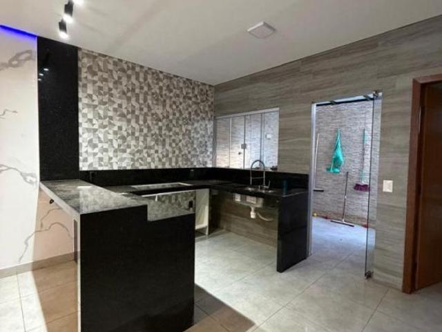 Apartamento venda em Região Geográfica Imediata do Distrito Federal, Região Integrada de Desenvolvimento do Distrito Federal e Entorno