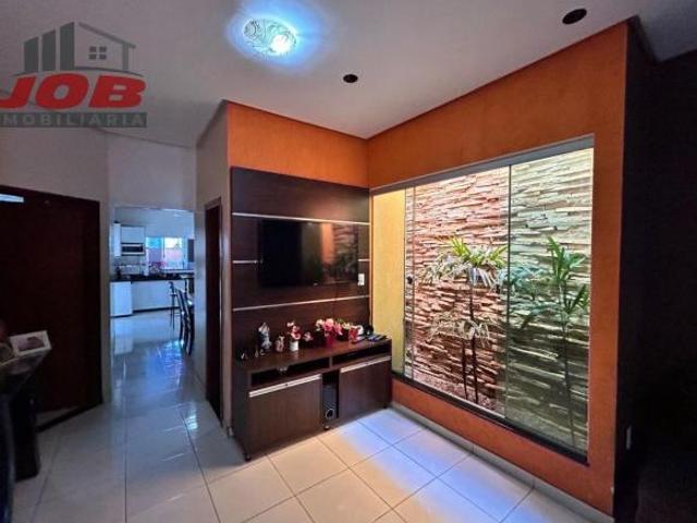 Casa venda em Região Geográfica Imediata de Águas Lindas de Goiás, Região Integrada de Desenvolvimento do Distrito Federal e Entorno