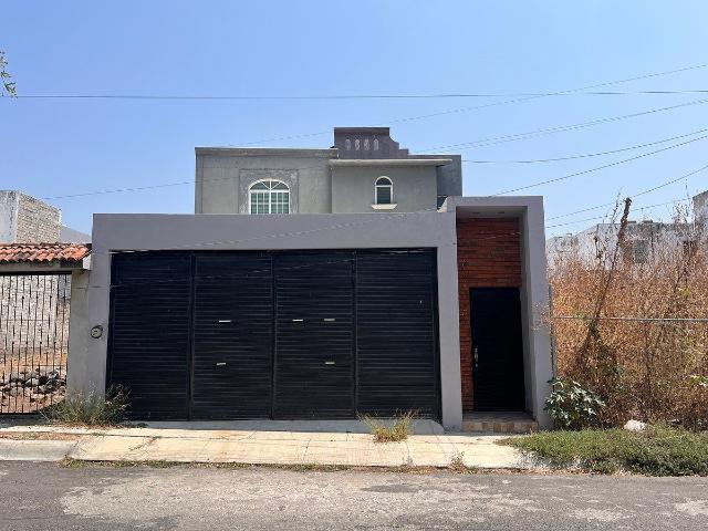 Casa en renta en Villa De Alvarez, Colima