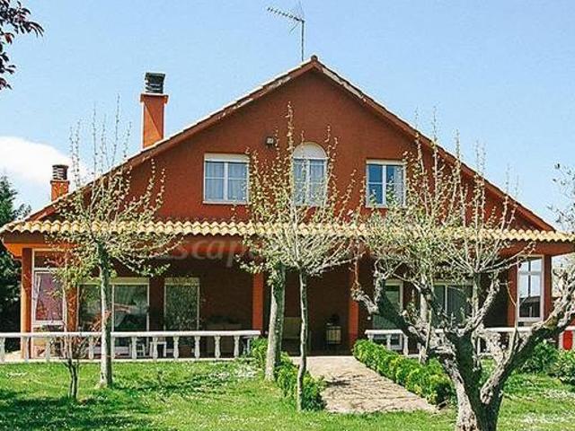 Casa en alquiler en Hornos De Moncalvillo, La Rioja