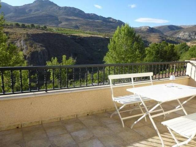 Casa en alquiler en Préjano, La Rioja