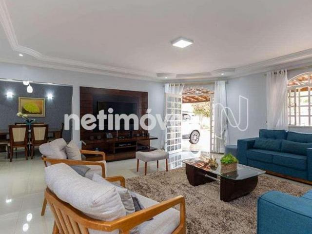 Casa venda em Região Geográfica Imediata do Distrito Federal, Região Integrada de Desenvolvimento do Distrito Federal e Entorno