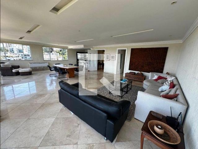 Casa venda em Jardim Pernambuco, Rio de Janeiro