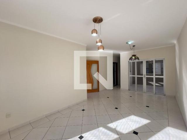 Casa aluguel em Região Imediata de Campinas, Região Metropolitana de Campinas