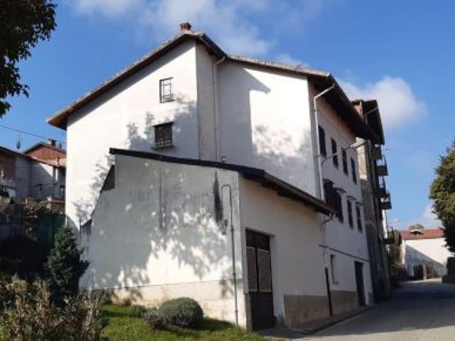 Villa Indipendente in vendita a Piemonte, Biella
