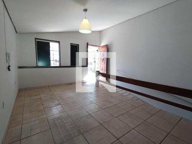 Casa aluguel em Região Geográfica Imediata de Uberlândia, Oliveira Fortes