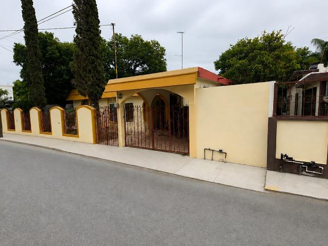 Casa en venta en Centro, Linares