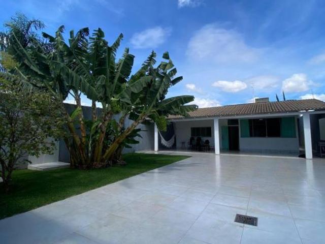 Casa venda em Região Geográfica Imediata do Distrito Federal, Região Integrada de Desenvolvimento do Distrito Federal e Entorno