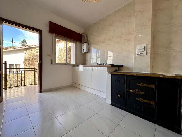 Casa en venta en Ourense, Galicia