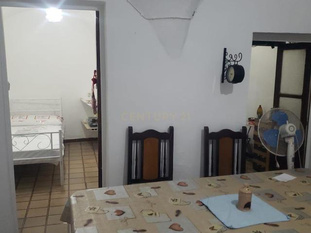 Casa en venta en Valdefuentes, Extremadura