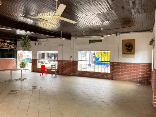 Casa Local En Arriendo En Barranquilla En Montes A241219