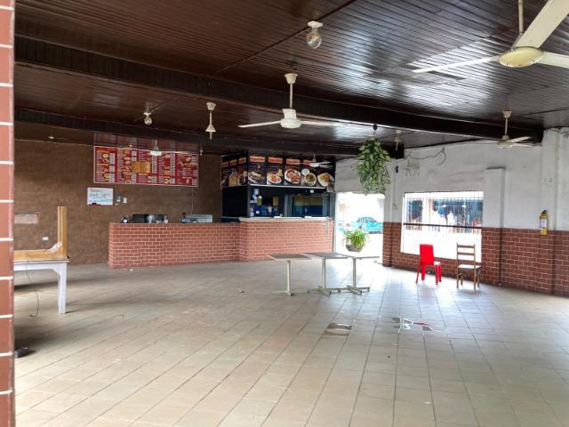 Casa Local En Arriendo En Barranquilla En Montes A241219