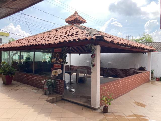 Casa Local En Arriendo En Barranquilla En Montes A241219