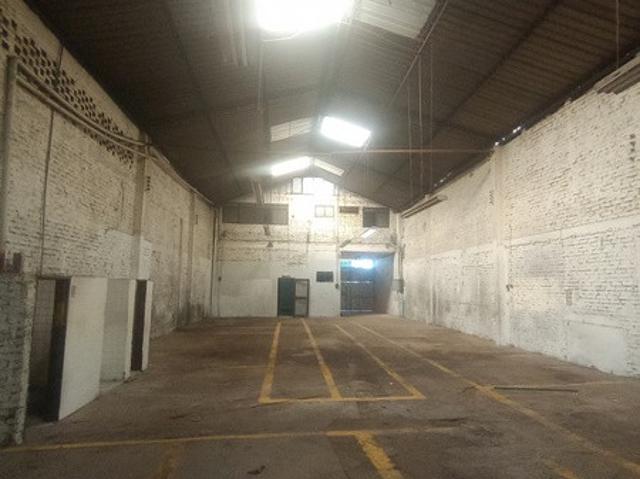 Casa Local En Arriendo En Cali En El Troncal A326704