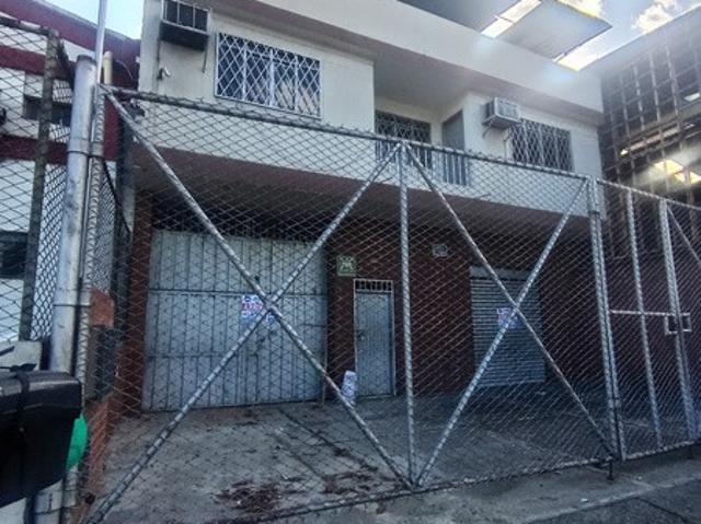 Casa Local En Arriendo En Cali En El Troncal A326704