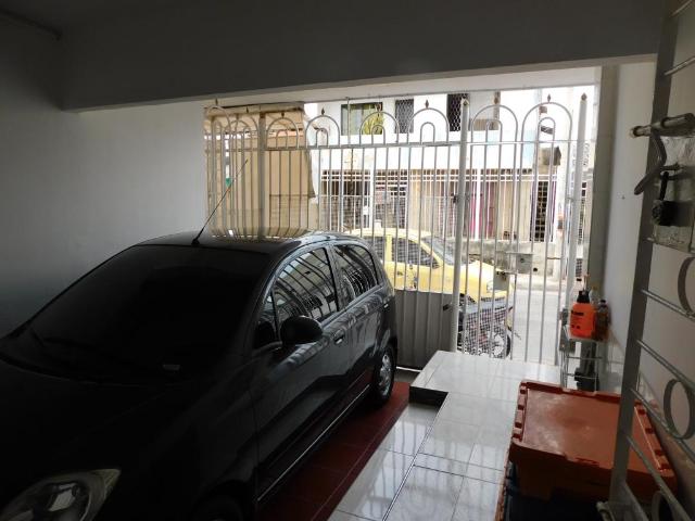 Casa Local En Venta En Soledad En Costa Hermosa V145419