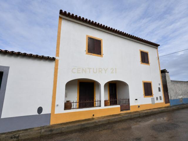 Casa venda em Viana Do Alentejo, Évora