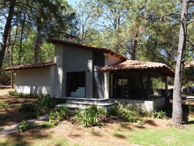 CASA LOS PASTORES, TAPALPA, JALISCO