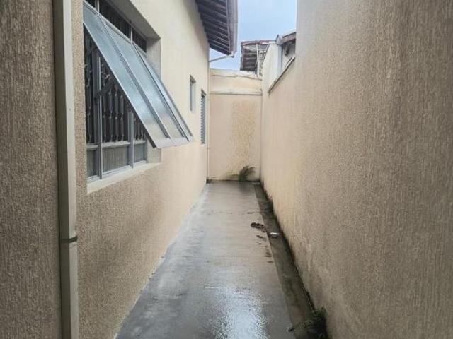 Casa venda em Região Imediata de Taubaté-Pindamonhangaba, Região Metropolitana do Vale do Paraíba e Litoral Norte
