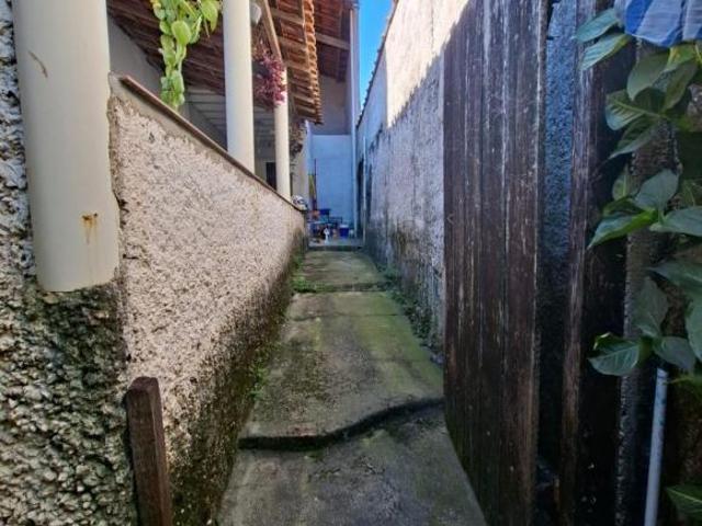 Casa venda em Região Imediata de Taubaté-Pindamonhangaba, Região Metropolitana do Vale do Paraíba e Litoral Norte
