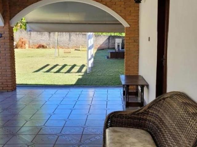 Casa venda em Região Imediata de Botucatu, Botucatu