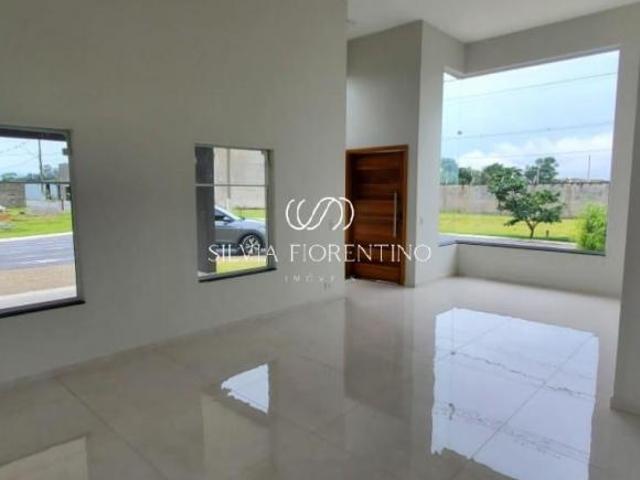 Casa venda em Região Imediata de Taubaté-Pindamonhangaba, Região Metropolitana do Vale do Paraíba e Litoral Norte