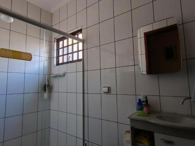 Casa venda em Região Imediata de Taubaté-Pindamonhangaba, Região Metropolitana do Vale do Paraíba e Litoral Norte
