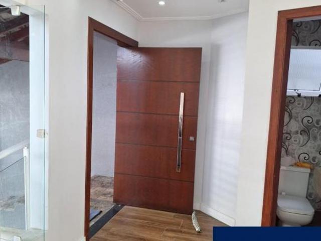 Casa venda em Região Imediata de São José dos Campos, Região Metropolitana do Vale do Paraíba e Litoral Norte