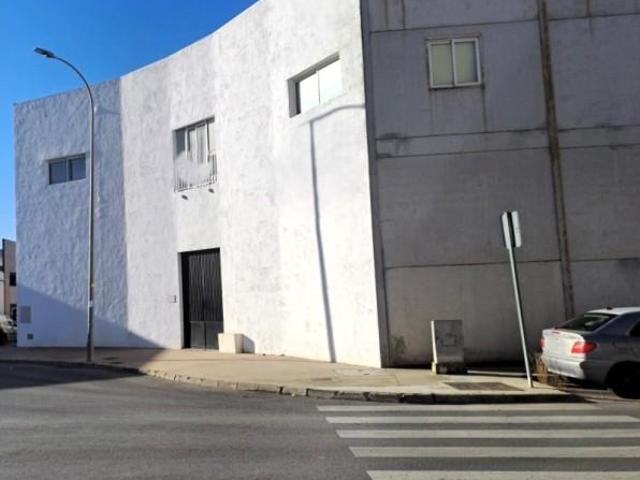 Casa en alquiler en Lucena, Andalucía