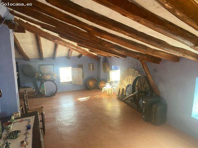 Casa en venta en Allueva, Aragón