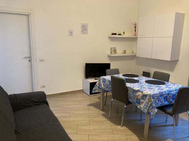 Appartamento in affitto a Volta-Prealpi, Saronno