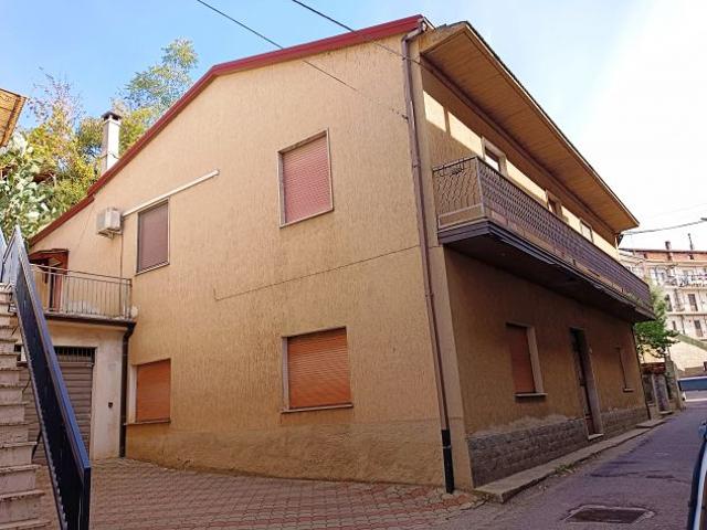 Appartamento in vendita a Calabria, Cosenza