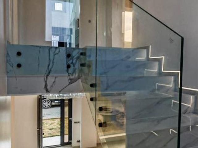 Casă vânzări în Navodari, Caraş-severin