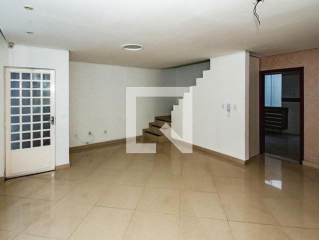 Casa aluguel em Região Geográfica Imediata de Belo Horizonte, Região Metropolitana de Belo Horizonte
