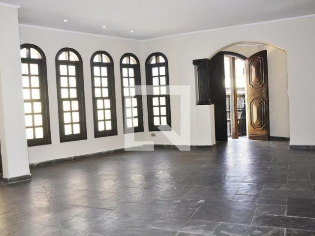 Casa aluguel em Mandaqui, Biritiba-Mirim