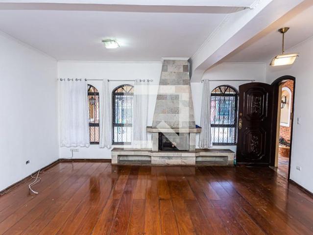 Casa aluguel em Região Imediata de São Paulo, Região Metropolitana de São Paulo