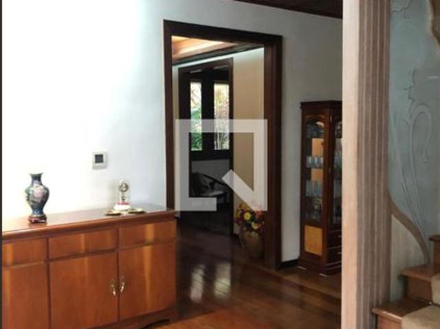 Casa aluguel em Região Geográfica Imediata de Belo Horizonte, Região Metropolitana de Belo Horizonte