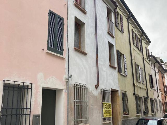 Villa Indipendente in vendita a Valletta Paiolo, San Giorgio Di Mantova