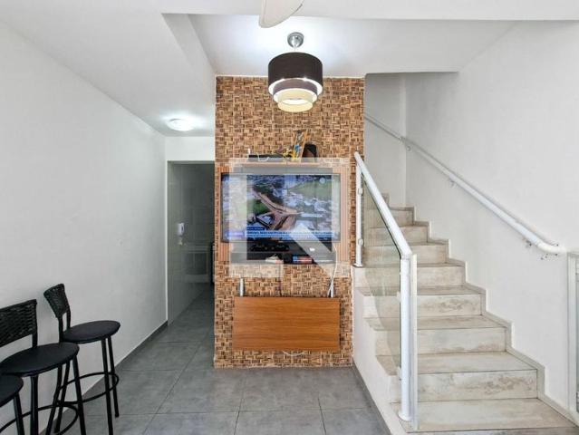 Casa aluguel em Região Imediata de Santos, Região Metropolitana da Baixada Santista