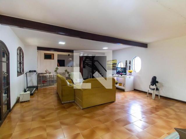 Casa aluguel em Região Geográfica Imediata do Rio de Janeiro, Região Metropolitana do Rio de Janeiro