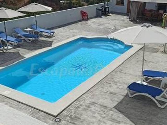 Casa en alquiler en Almogía