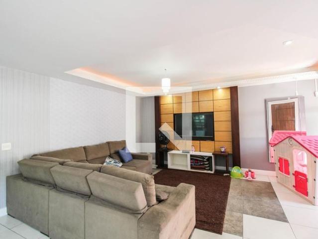 Casa aluguel em Região Geográfica Imediata do Rio de Janeiro, Região Metropolitana do Rio de Janeiro