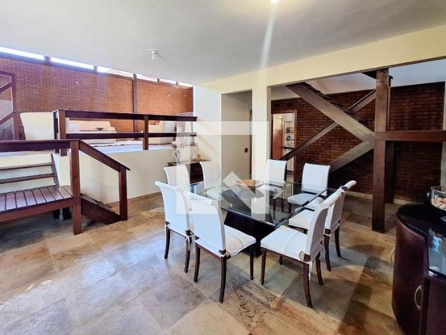 Casa aluguel em Região Geográfica Imediata do Rio de Janeiro, Região Metropolitana do Rio de Janeiro