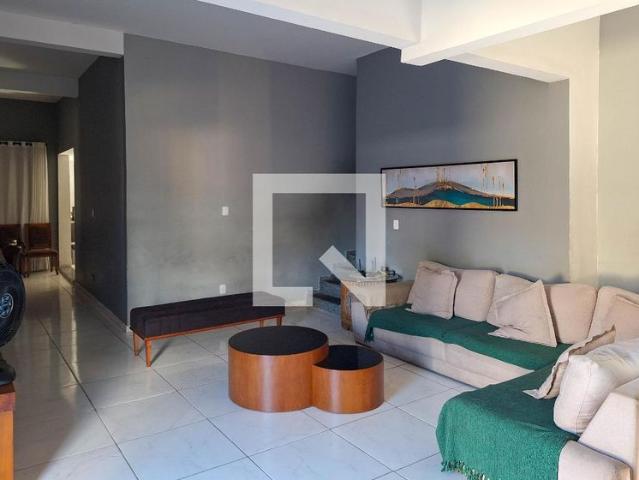 Casa aluguel em Região Geográfica Imediata do Rio de Janeiro, Região Metropolitana do Rio de Janeiro