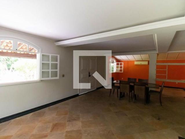 Casa aluguel em Região Geográfica Imediata do Rio de Janeiro, Região Metropolitana do Rio de Janeiro