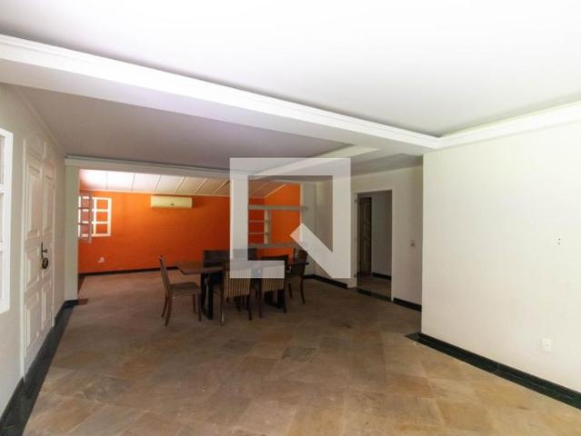 Casa aluguel em Região Geográfica Imediata do Rio de Janeiro, Região Metropolitana do Rio de Janeiro
